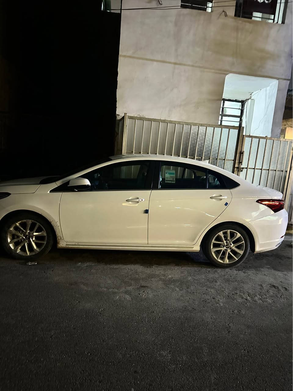 سياره شيري اريزو 6
2024 زيرو ماشيه 3500 كيلو 
140 ورقه
*********** كربلاء, العراق
