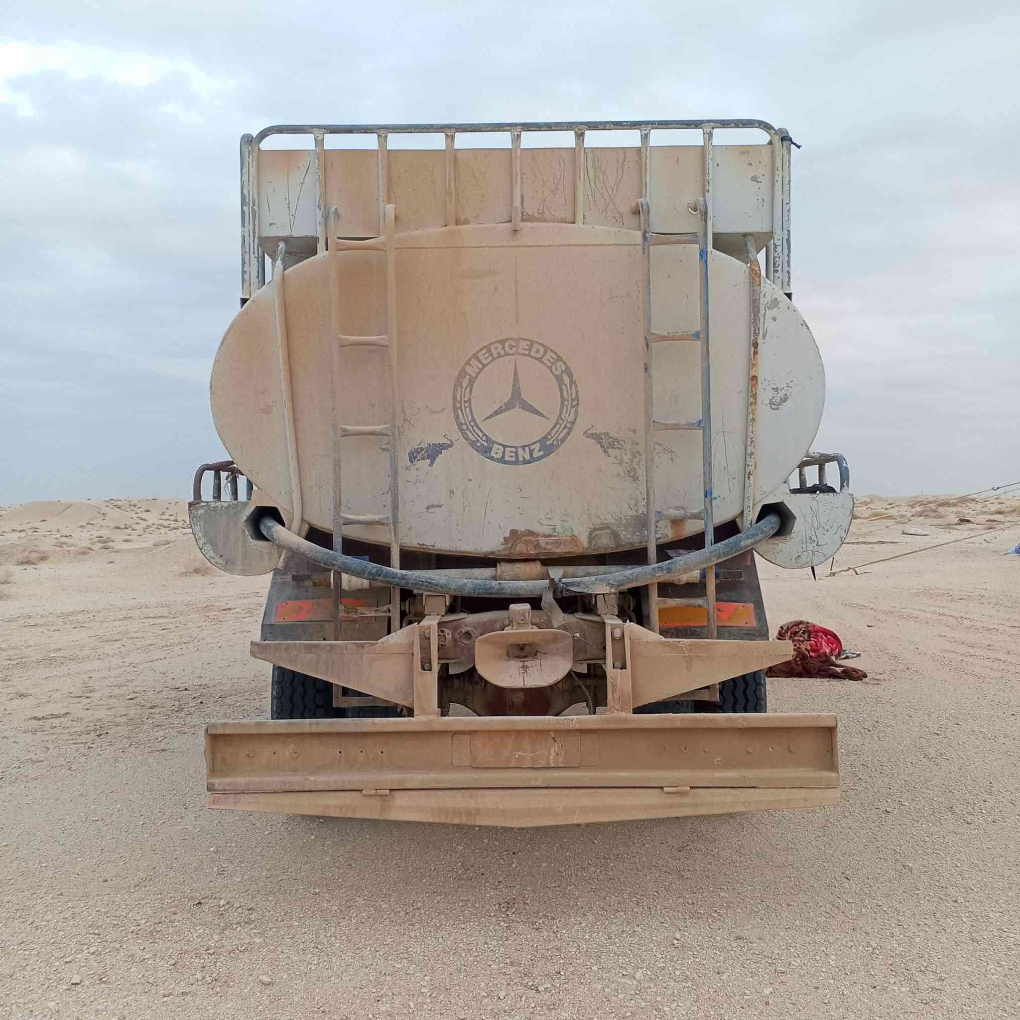 السلام عليكم تانكي للبيع كويتي نظيف استفسار على هذا الرقم ***********
