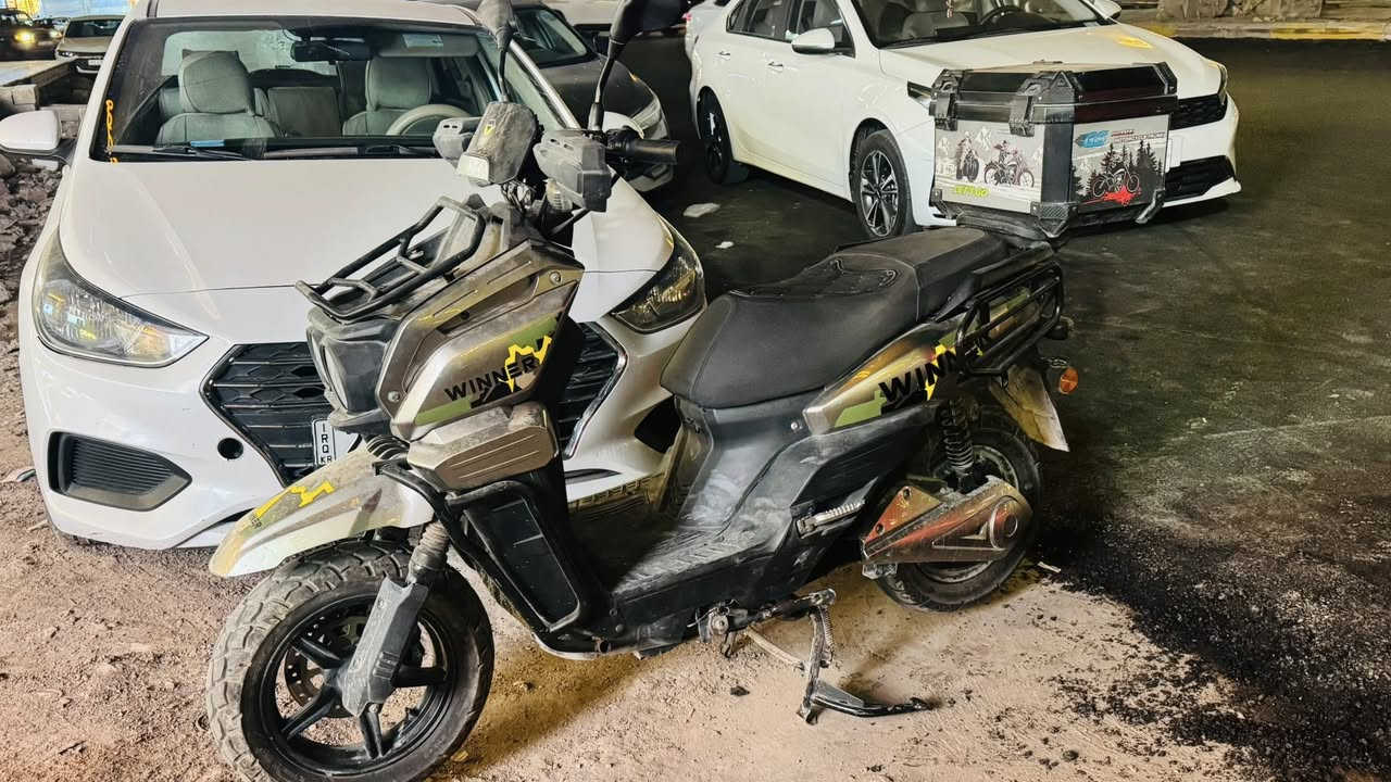 اباجي للبيع  بطاريات جدد البريك هايدروليك
ويها صندوق الدراجه نضيفها على الفحص اريدها السعر 2 مليون وبيها مجال ملف 3000 البطاريات 6 المانيات


**إذا كنت صاحب هذا الإعلان وتريد حذفه لأي سبب، رجاءا أرسل رسالة إلى الدعم الفني**