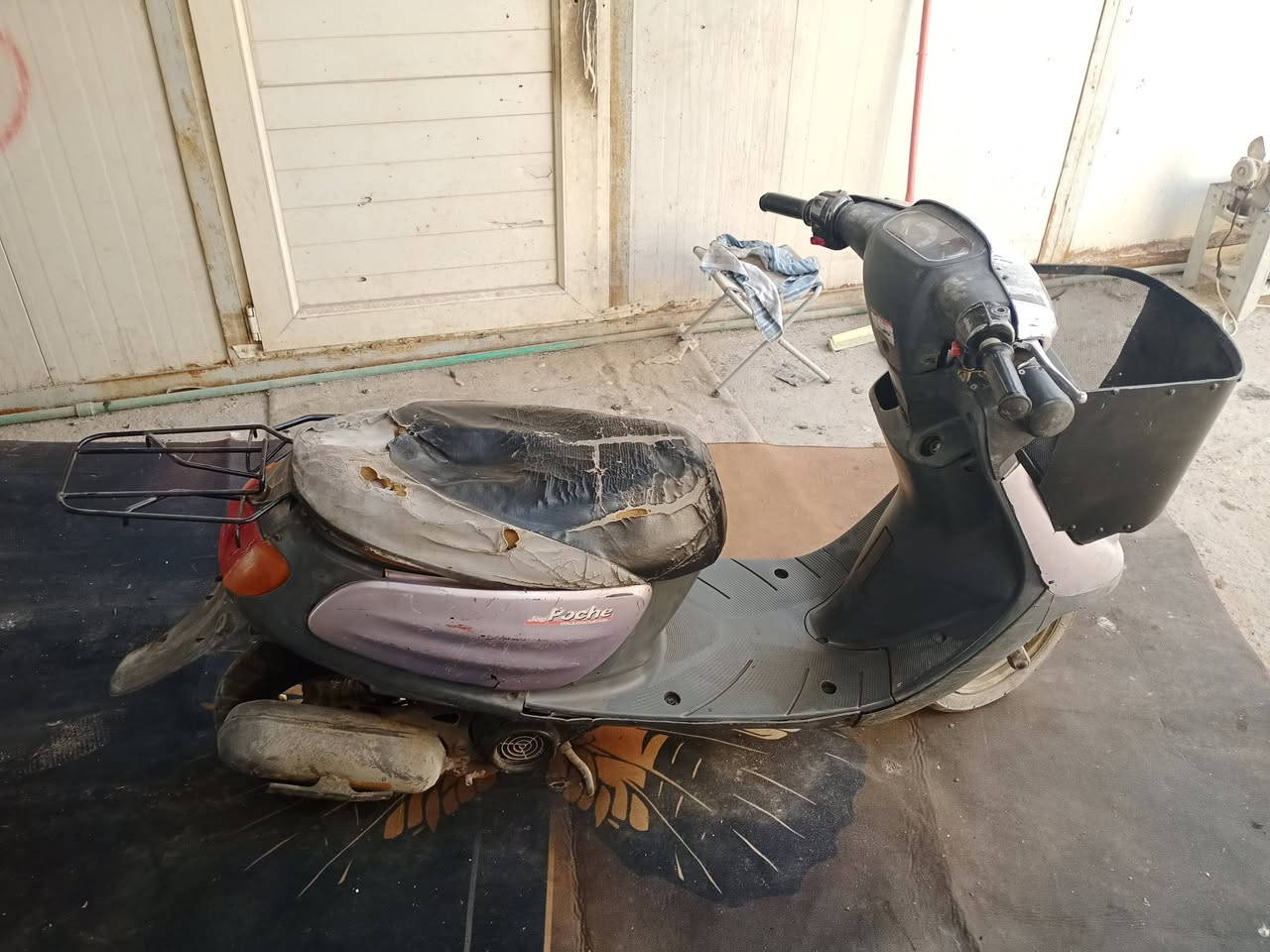 دراجه منغولي للبيع كما موضح في الصوره
الدراجه نقصها تعديلات خارجيه او نقص باتري 
الدراجه شغاله هندر واحد 
السعر 200 او بيها مجال للشراي 
مكاني كربلاء قرب مستشفى الكفيل 
الرقم : ***********
