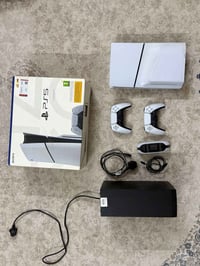 بلايستيشن 5 • مهكر • العاب وملحقات