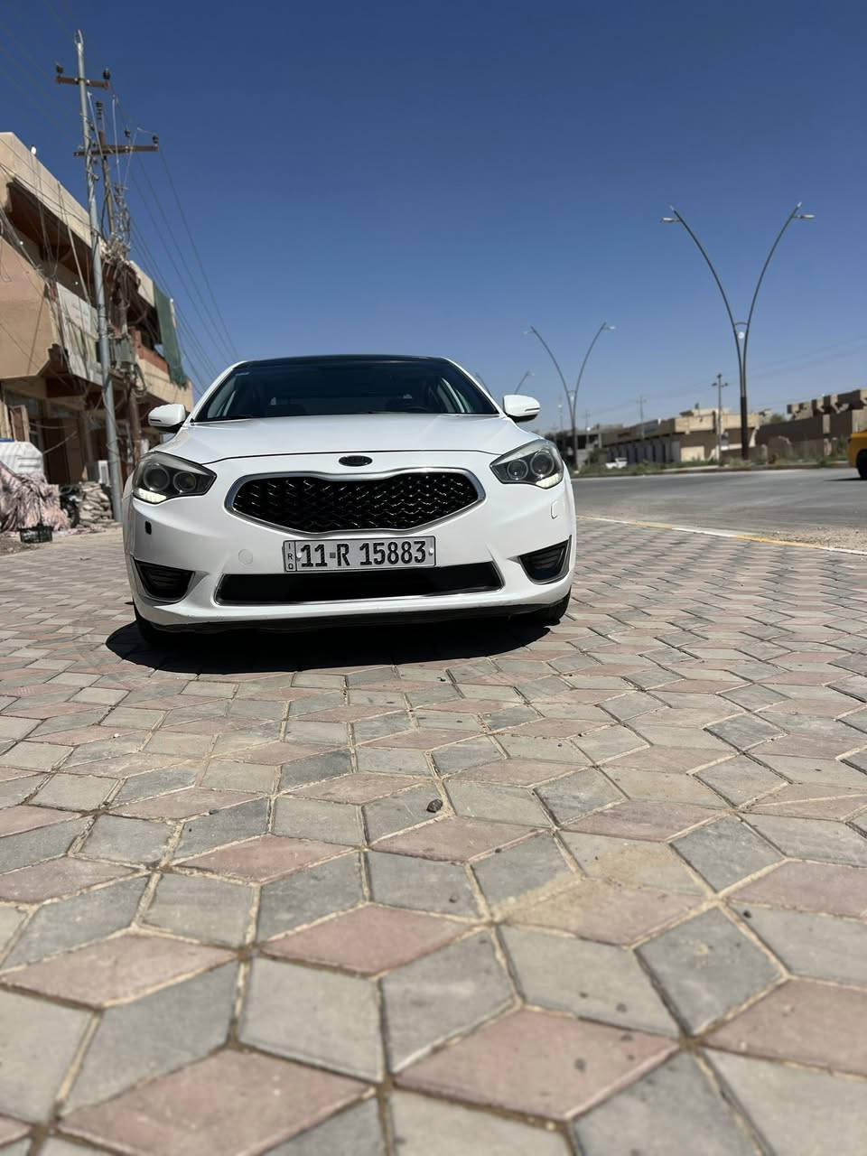 السلام عليكم للبيع او مراوس
بجيب من 2011 لحد 2013 
الموديل 2014 
 كيا كادينزا خليجي  داخل ملكي VIP
السيارة فول ١/١ VIP 
6 سلندر 

المواصفات✅فول فول 
-بانوراما 
-تشغيل بصمة مع بصمة الابواب الامامية
داخل ابيض ملكي VIP
-نظام ترحيب
-انارة بالمرايات والابواب الامامية
-كاميرا وحساسات خلفية
-حساس ماسحات
-بردة خلفية متحركة
-كشنات كهربائية جلد تدفئة وتبريد  
-كشنات خزن ميموري 
-لوحة تحكم بالكشن الخلفي
-لد امامي وخلفي
-تحكم كامل بالستيرن
-شفتات ستيرن رياضي بلادي
-نظام ترحيب 
-اشاير مري+شفط+قلاب 
-محرك مفتوح كازكيت يم علي الحربي و معروف شنو شغله ما بي اي عيب 
وباقي مواصفات الكادينزا معروفه 
السياره بيها فقط بارد بسيط في الهلال و جاملغ الأمامي موضح بصور 

السعر (165 )ورقه بيها مجال

 سيارا بااسمى " تحويل + وكاله بشرط - +سنويه جديده +رقم جديد بغداد انكليزي
***********

العنوان:-صلاح الدين  -تكريت
