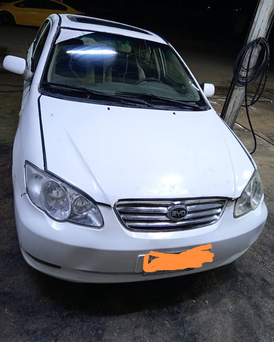 السلام عليكم من رخصت الادمن BYD ٢٠١١. مكينه اوكير كورلا   سنويه ٢٧ راعيهه بل ناصريه غراف مكان السياره مدينة الصدر السياره شوف العين كدامك السعر ٢٦. اوبيهه مجال مكلف بل نشر   ***********
