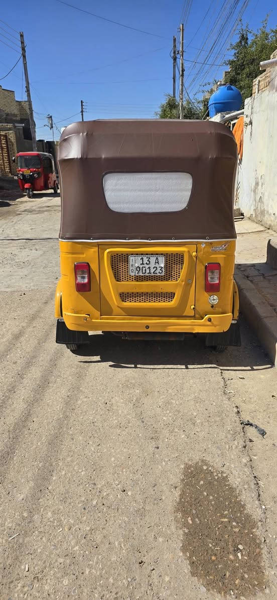 السلام عليكم تكتك للبيع موديل 22 شهر 11 مكفوله فقط الدوس معمرات مكاني المجر الكبير تكتك زيرو
السعر 10 بيه مجال لشراي 
***********
