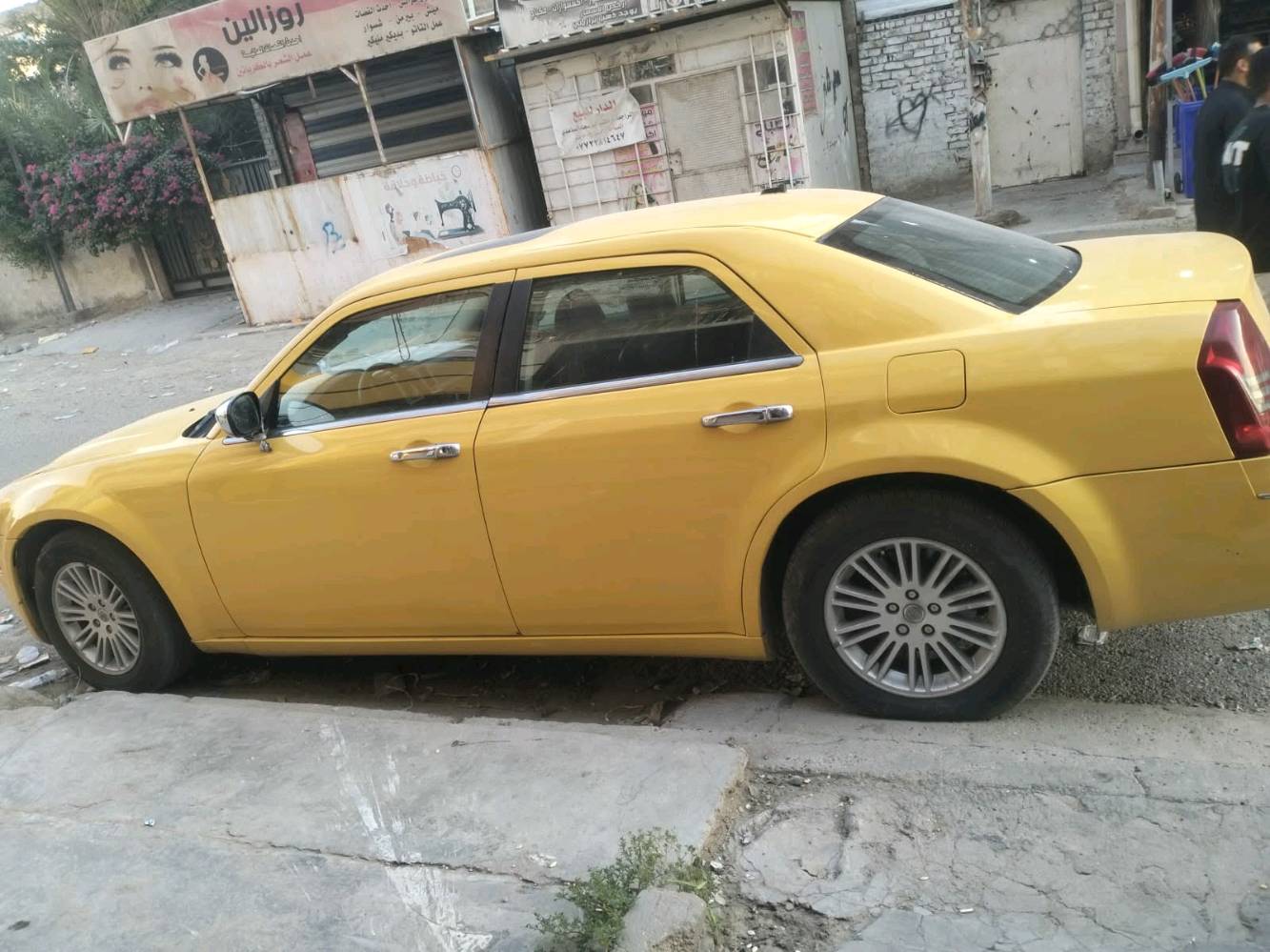 اوباما 2007 مسجله 10 محرك كير تخم تاير سياره صبغه جديده  منظومه زنون حادث حوض بدون دواخل فقط رقم بغداد