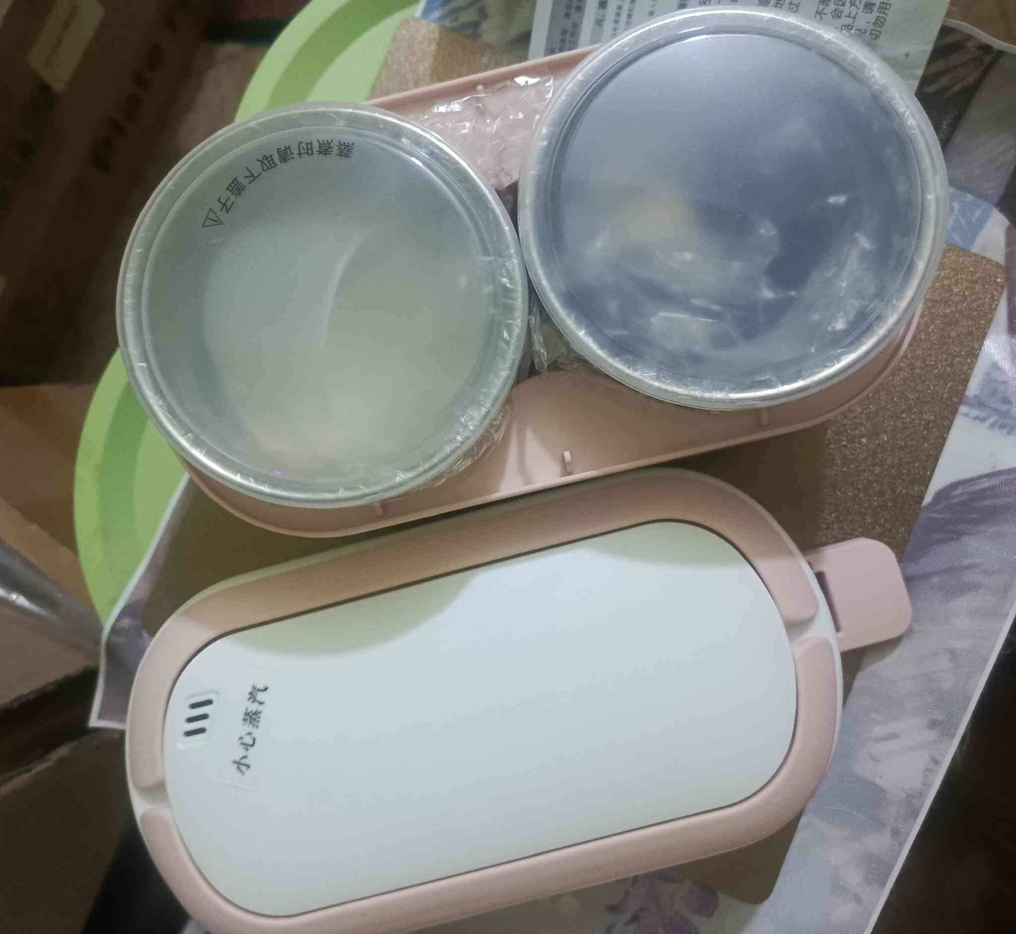 صندوق غداء مسخن (Heated Lunch Box) من العلامة التجارية Ceool.
يستخدم لتسخين الطعام في أي مكان.
يتميز بتصميم محمول وعملي


**إذا كنت صاحب هذا الإعلان وتريد حذفه لأي سبب، رجاءا أرسل رسالة إلى الدعم الفني**