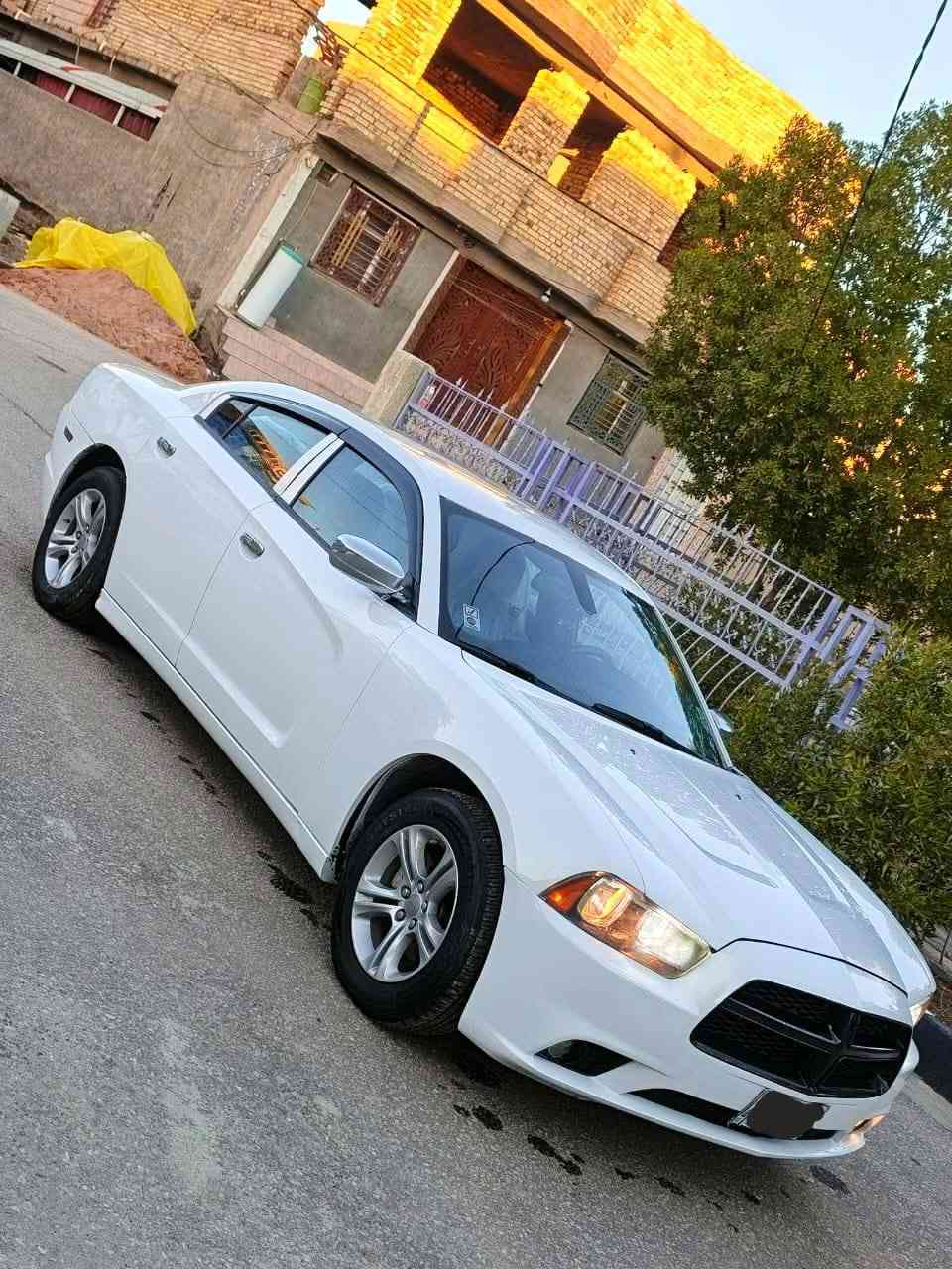 ‏‪*********** بيع فقط بدون مراوس
سلام عليكم  جارجر مديل 11  وارد كندي مكينه 3600 مكينه كير حداديه اكسن تبريد ثلج🥶 كله خير من الله  سياره   بيها  رشات صبغ ابيع حزام شواصي لغود مكفولات سياره جداد نضيفه وحلوه رقم بصره  بصمه تشغيل بصمات بيبان تشغيل عن بعد كشن كهرباء  سياره جاهزه ترايك وين ميعجبك ولله شاهد مكينه صار سبوع مبدله جديده مال حاويه السعر 125 وبيها مجال مكان السياره كربلاء طويريج 
***********
