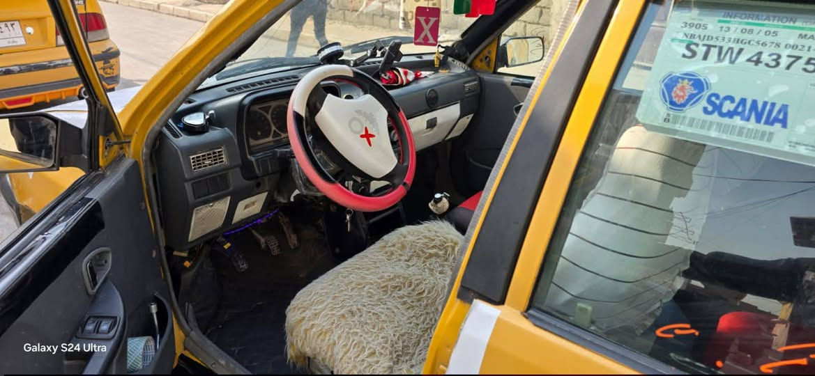 السلام عليكم
.سايبه للبيع او مروس 
موديل 11 رقم بغداد مشروع وطني شرط التحويل .
.غرامات صفر .هئه 270 
.كروب بنزين
محرك وكير شرط .طخم تايات جدد 
شواصي شرط شرط التحويل السيار مال رزق كبل عل شارع 

الاستفسار . 
***********
***********

