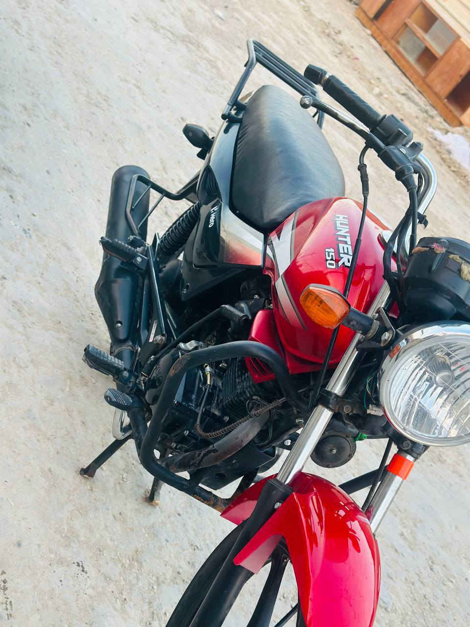 السلام عليكم دارجه لبيع هيرو موديل 20 الدراجه كفاله عامه مكينه خير من الله السعر اتصل ***********
