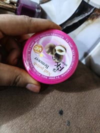 مكياج • الأسعار تحت الصورة