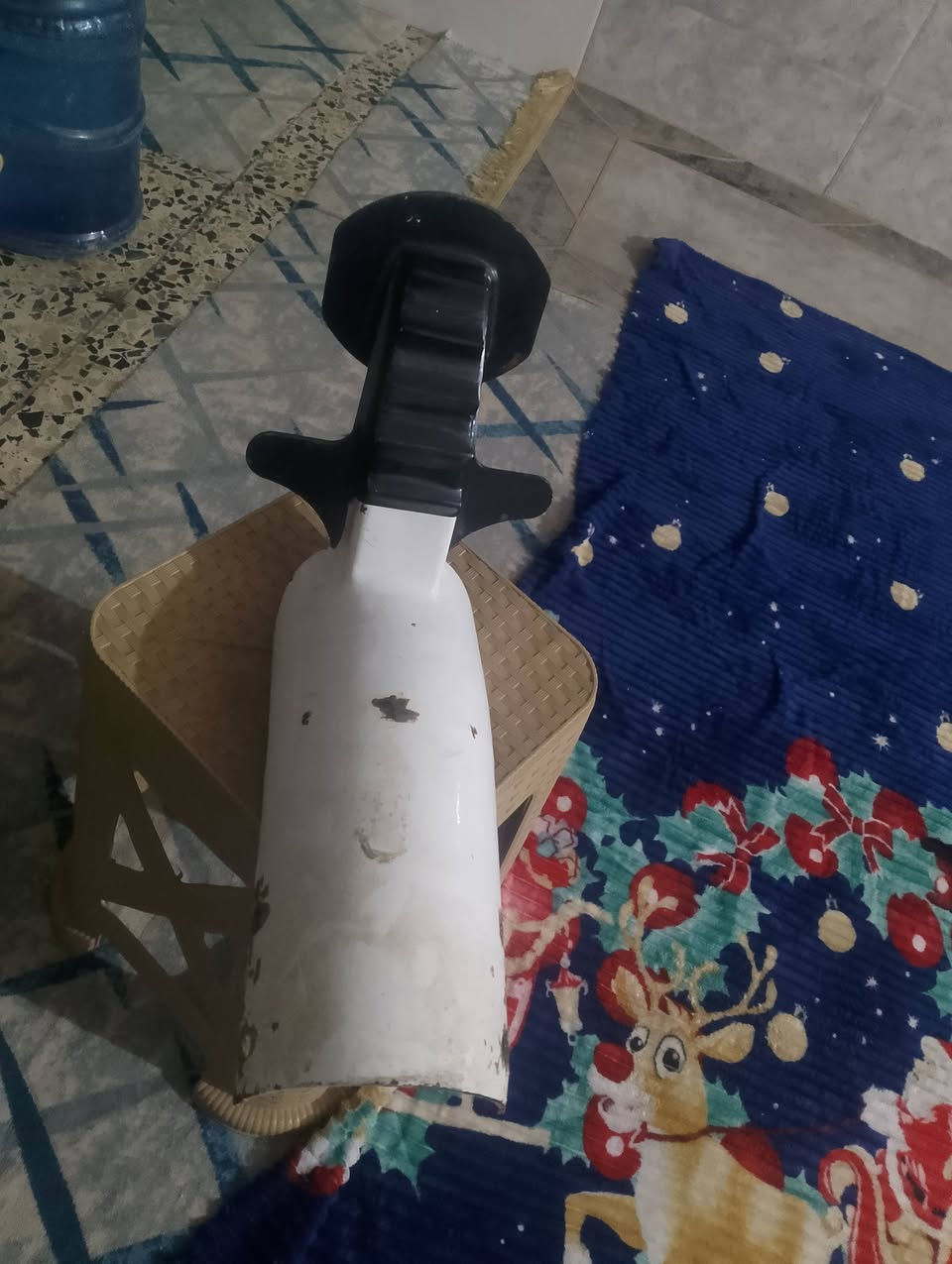 السلام عليكم راسته طياريه للبيع ثقيل
سعر 50 قفل بدون عمله 45 ما ابيع


**إذا كنت صاحب هذا الإعلان وتريد حذفه لأي سبب، رجاءا أرسل رسالة إلى الدعم الفني**