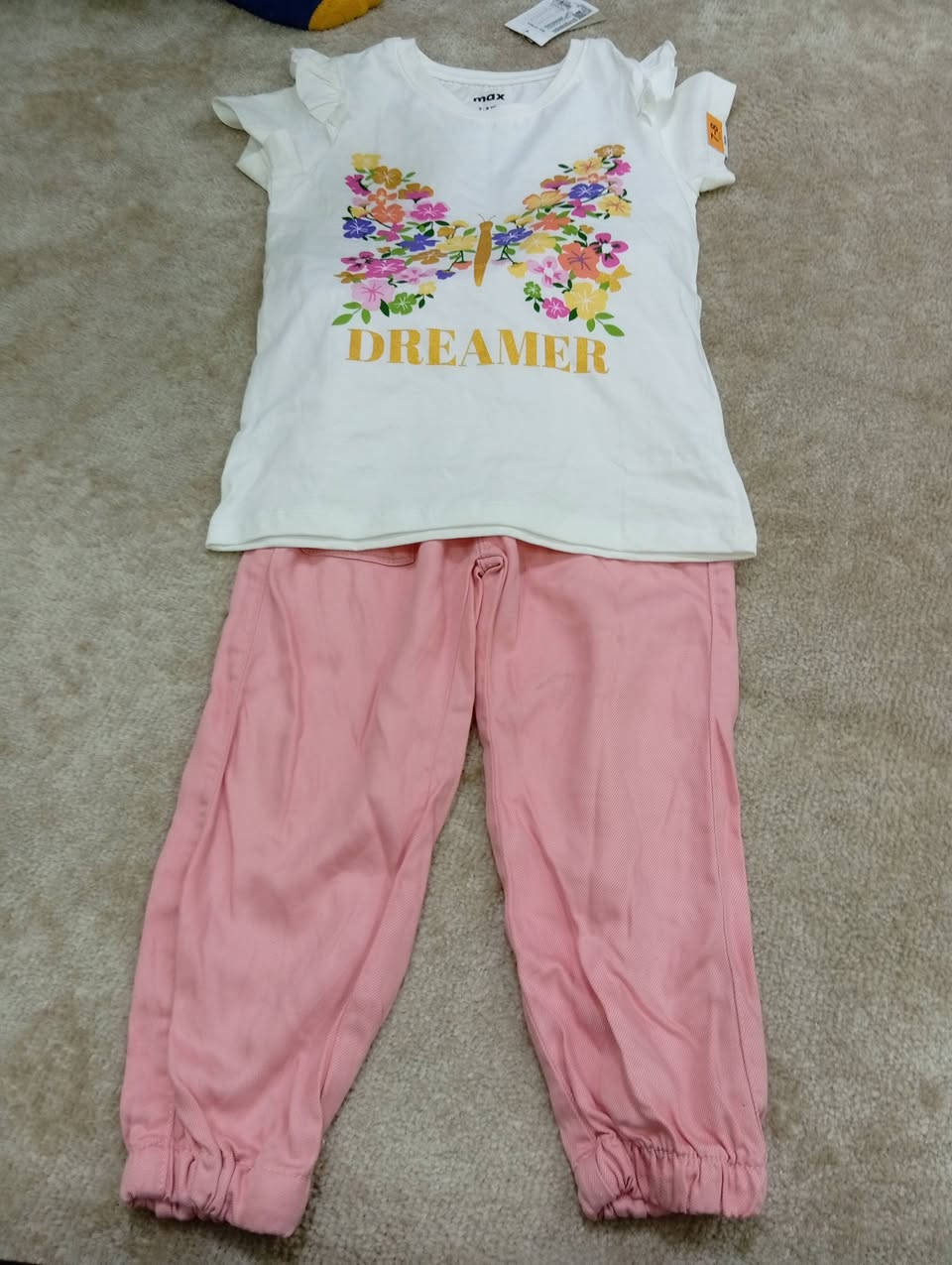 ماركة ماكس خليجي جديد
بيع شلع الي يريدهن يراسلني خاص


**إذا كنت صاحب هذا الإعلان وتريد حذفه لأي سبب، رجاءا أرسل رسالة إلى الدعم الفني**