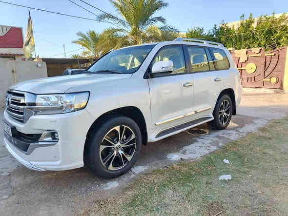 لاندكروز 2020 كفاله عامه 
ماشيه 125.كشنين كهرباء. سياره فول عدا صندوك مو كهرباء 
للبيع 520وبيه مجال
مكاني بابل 
***********
