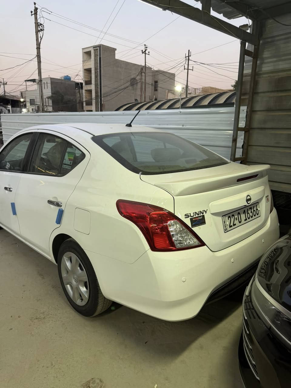 السلام وعليكم نيسان سني 2025 مصري ماشية 10 بدون صبغ بدون بارد بدون أي ملاحضة رقم اربيل بإسمي السيارة مكانهة بغداد حي الاعلام سعرهة 125 ورقة 
***********
