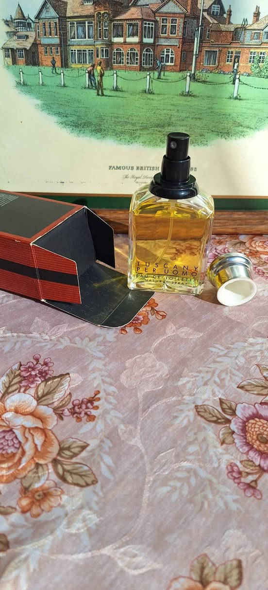 اصدار ١٩٩٧ الحجم ١٠٠ مل
السعر ١٣٥ دولار


**إذا كنت صاحب هذا الإعلان وتريد حذفه لأي سبب، رجاءا أرسل رسالة إلى الدعم الفني**