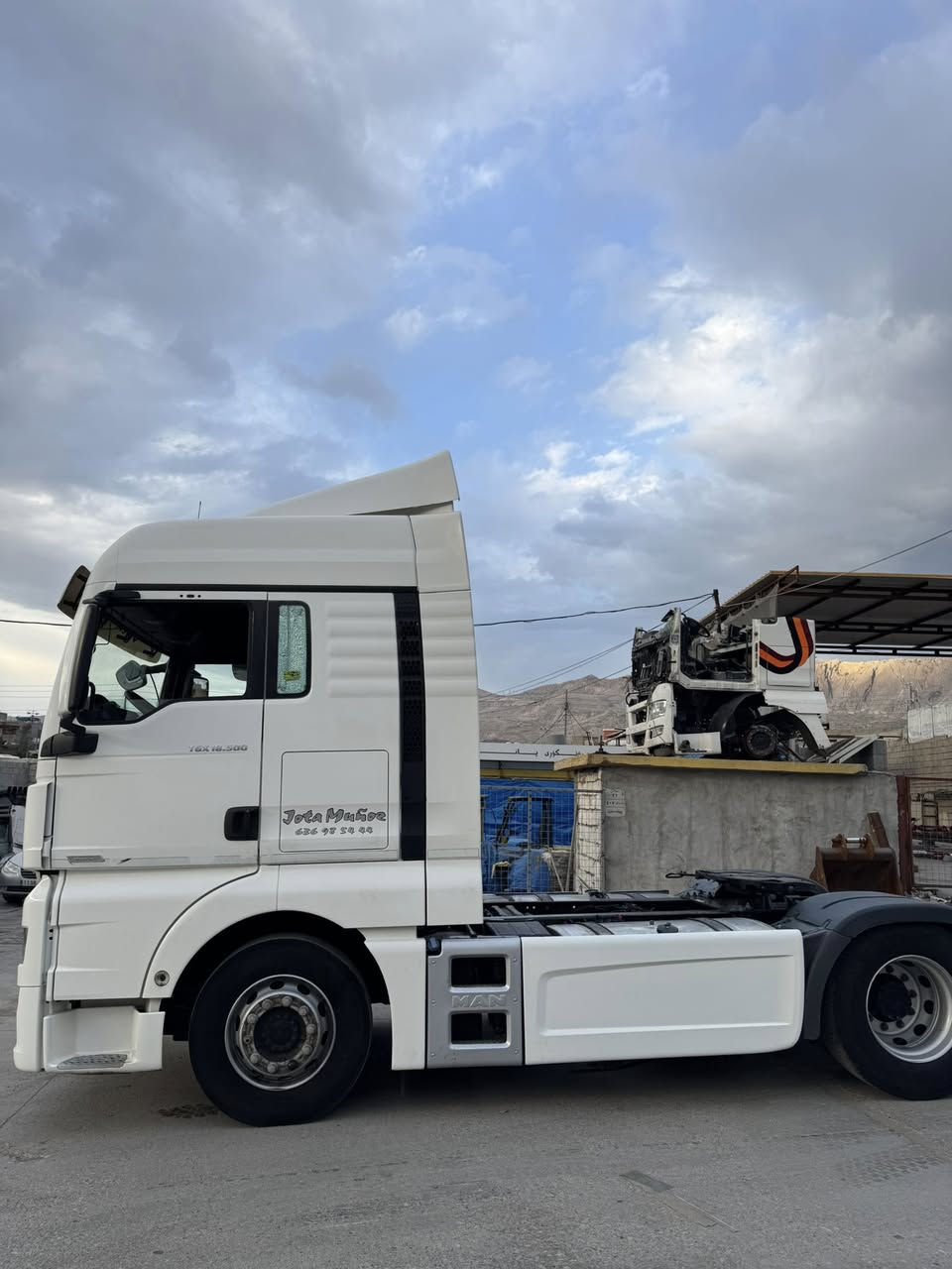 مان   ٢٠١٨    حجم ٥٠٠

٤٣٥ کم رۆشتوە
ناوزەردی گیر لە دەشبول
ریتایدەر ی گیر سکانیا
دەبل تەنکی
زۆر مواسەفاتی تر…

0770 175 5142
0750 255 4065
@highlight
