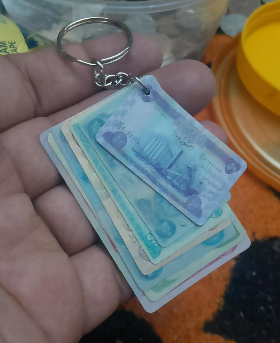 ٣ قطع  ٤ الاف


**إذا كنت صاحب هذا الإعلان وتريد حذفه لأي سبب، رجاءا أرسل رسالة إلى الدعم الفني**