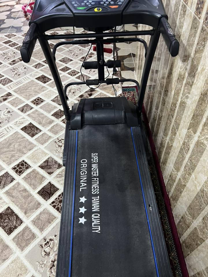 جهاز جري سرعه 180 جبلي شغال هزاز بطن شغال. جهاز آخو جديد سعر 350 وبي مجال مكاني برطله


**إذا كنت صاحب هذا الإعلان وتريد حذفه لأي سبب، رجاءا أرسل رسالة إلى الدعم الفني**