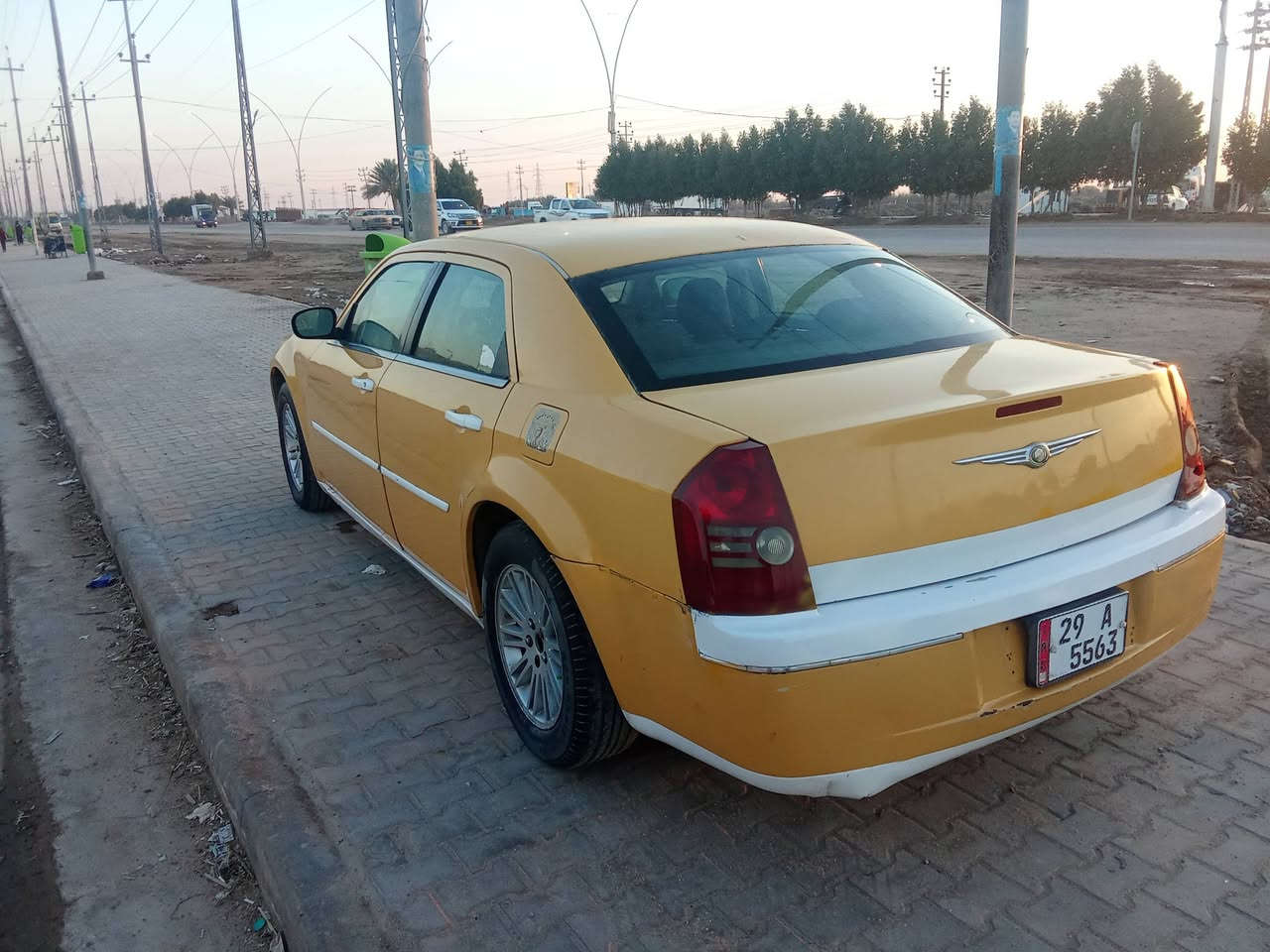 سلام عليكم أوباما للبيع مديل 9 مكفوله حادث قوي مصفره هيئه وغرامة رقم واسط جديد سنويه ل31  مكينه وكير جديد جاهزه تخم تاير حداده تبريد شغال مكان السياره البصره الكرنه الاستفسار *********** السعر 105 وبيها مجال
