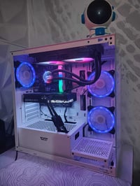 كيس فقط • RTX 5070 • i5 14600KF