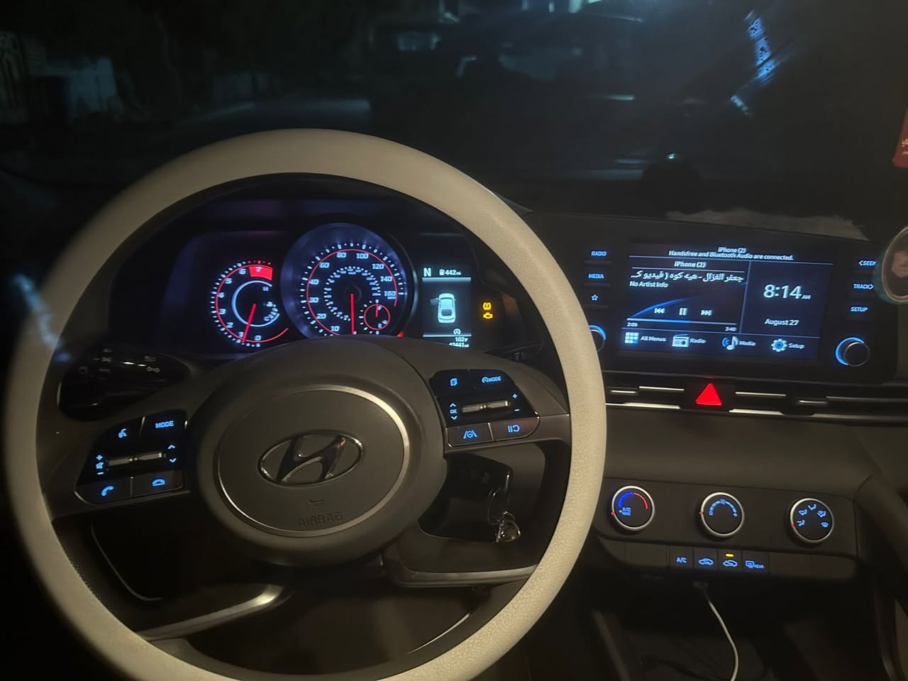 السلام عليكم للبيع النتره ٢٠٢٣صور حادث مرفوقه بل منشور عنواني بغداد الدوره السعر ب ١٤٥ بيه مجال بصيط *********** استفسار اتصل على راعيه مكلف بل نشر
