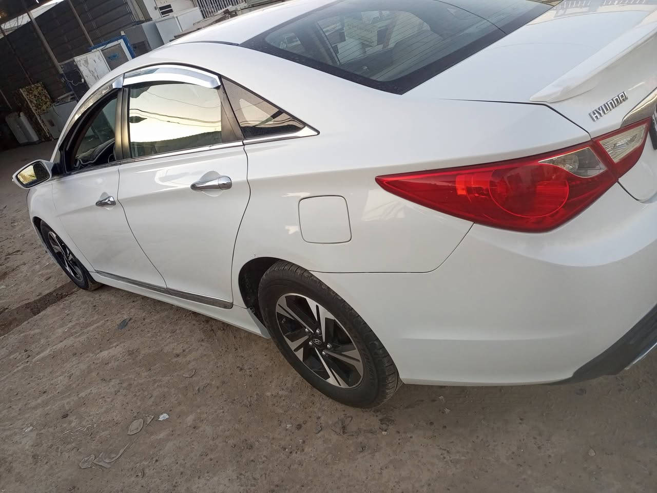 سوناتا موديل 10 خليجي بيهة 4قطع صبغ بدون دواخل مكينة 2400 مكينة كير حدادية تبريد تايرات كفالة السعر 105 بيهة مجال بصيط السيارة مال بيت جديدة ***********
