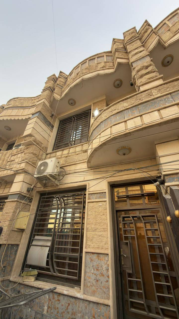 بيت 60م للايجار مؤثث بلكامل بلاقتصادين يحتوي على 3غرف نوم بمليون قفل قفل
للاسـتفسـار الاتـصال علـى الارقـام التـاليه  او زيـاره مكـتب عبدالله الرفيـعي السيـديه_شارع الضـباط_ مقابل مجـمع لحـوم جويـلي 

#مكتب-عبدالله-الرفيعي

***********

‏‭0770 010 5930‬

‏‭+964 770 712 2380‬

━━━━━━━━━━━━━━━

#بيت #عقارات #منزل #بيع #وساطة_عقارية

#شركة #سيدية #بغداد #عراق

#عقارات_السيدية

#عقارات_الكرخ #ايجار_تجاري

#بنايات_سكنية

#عقارات_القادسية #عقارات_اليرموك #عقارات_المنصور

#عقارات_الحارثية #عقارات_الكاظمية #عقارات_الاعظمية

#عقارات_العطيفية #عقارات_حي_الجامعة
