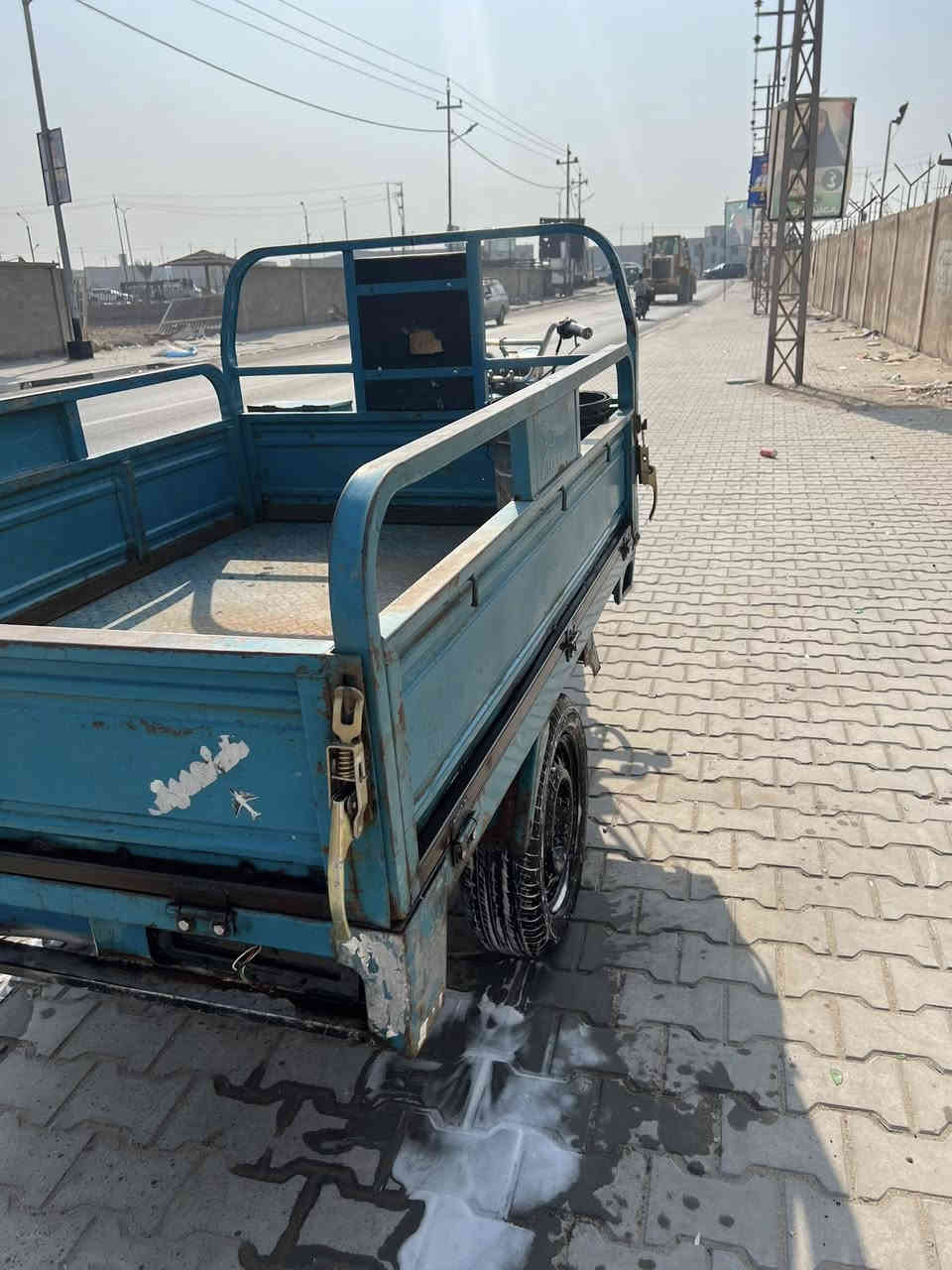 ستوته كربلائيه مكينه ٢٤ستوته مديل٢٠بسم ولد صاحبنه أوراق كامله ب١٨٠٠وبيها مجال بصره ابي لخصيب ***********
