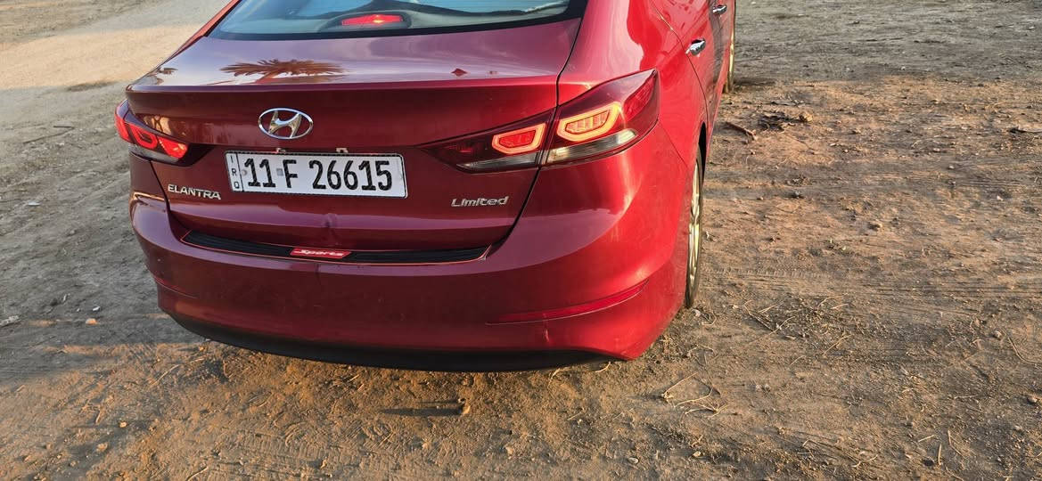 السلام عليكم النتره موديل٢٠١٧ فول ماعده الفتحه مكينه كير حداديه خير من الله صبق بنيدو جاملق خلفي وباب السايق كلير السياره جاهزه عنوان بغداد ابو غريب من رخصت الئدمن السونار بل منشور السعر ١١٨ الرقم ***********
