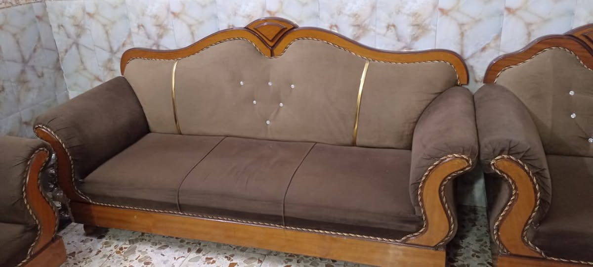 تخم عدد 2 الجوزي 8 مقاعد كلش نضيف صاج ثقيل والرصاصي 5 مقاعد هم يرادلة فقط تنضيف اثنينهن ب200 قفل مكان مدينة الصدر


**إذا كنت صاحب هذا الإعلان وتريد حذفه لأي سبب، رجاءا أرسل رسالة إلى الدعم الفني**