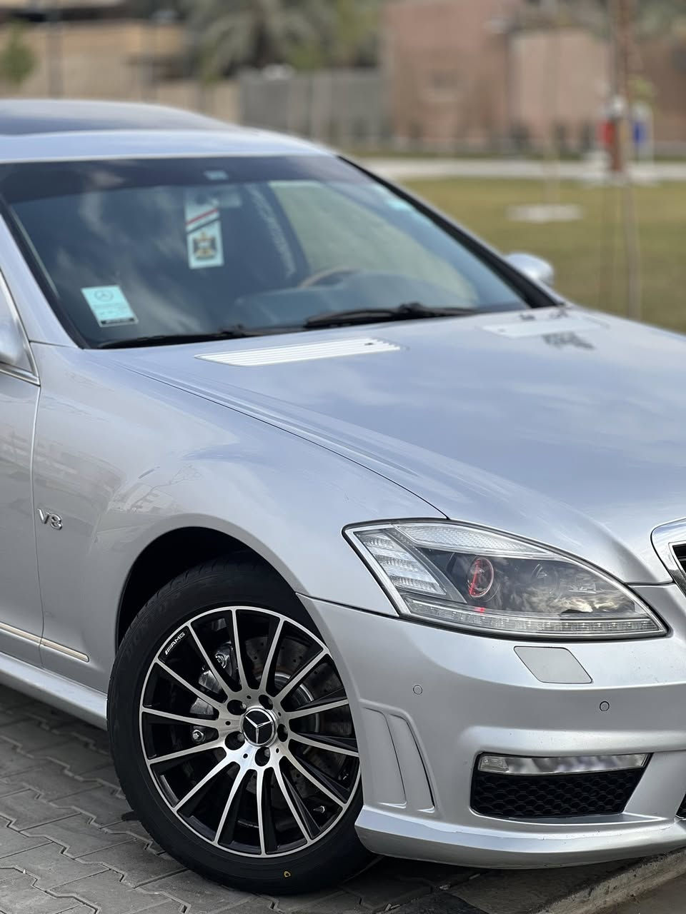 السلام عليكم خواني
مارسيدس اس s550 مديل 8 محدثه 13 بل كامل 

تحديث كامل  سياره جديه مال جناي ما ناقصه اي شي 

ما تصرف عليه ربع ماشيه 120 حقيقي

سياره ((((ادوات ادوات )))))متومه توم اصل دك حاسبه وين ما يعجبك انا هواي مسافر بيه اسويلك وكاله وين ما يعجبك روح

سياره جاهزه من حداده من تايرات من دسكات ستوني مسويله ادامه ما عايزه اي شي تنكر سلف وين ما يعجبك روح 

سياره احلى من صور تعال وشوف 

بيه منضومه مال زنون ستوني شاده 

لد داخلي تغير لونه بل بلوتوث

مغلفه بجم نانو ppf

سياره مكانه بصره 

سعره اتصل وتدلل

رقم الهاتف ***********
