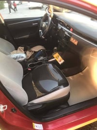 كورلا ٢٠١٥ • ماشيه ١٧٠٠٠٠ • رقم بغداد