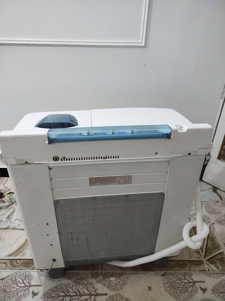 للبيع هيتاشي ياباني الصلي حجم 30 كيلو ابلاديه مداخله تصليح وبيه ضمان جاهزه غسل وتنشيف سعر  130 مكاني كربلاء حي العامل *********** 👈*********** واتساب وماسنجر موجود
