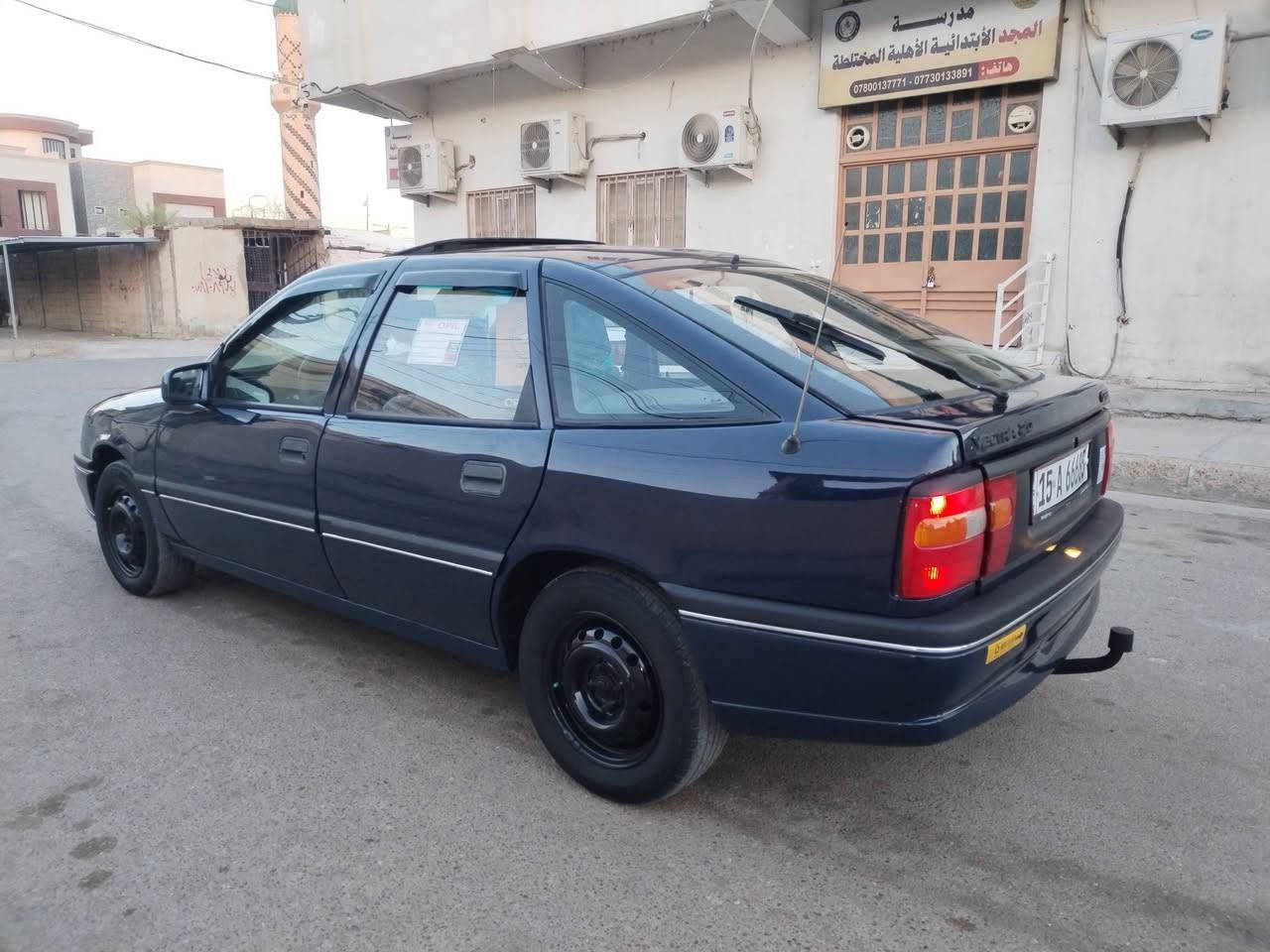 سلام عليكم اوبل فكتره موديل 92  مكينه 2000 صدر خلفي وامامي جديد كير ومكينه جديد تخم تاير جديد مصبوغه عام جماليه سياره جاهزه من كلشي مكان السياره فلوجه السعر33 للاستفسار الاتصال على الرقم ***********،، ***********
