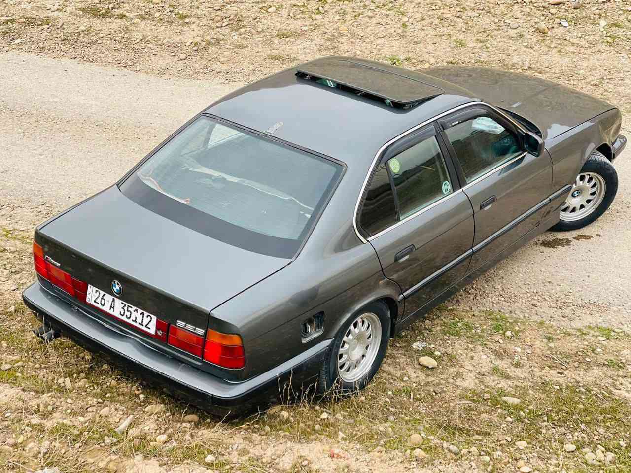 السلام عليكم بي ام ٥٢٥ محرك صقر كير محرك كهربائي تدفه تبريد ثلج مكان تكريت السعر  ٥٠ وذا اكو امراوس اب سني يرهم *********** اني مكلف بل نشر الي يريد يتصل على الرقم الموجود واتساب همات
