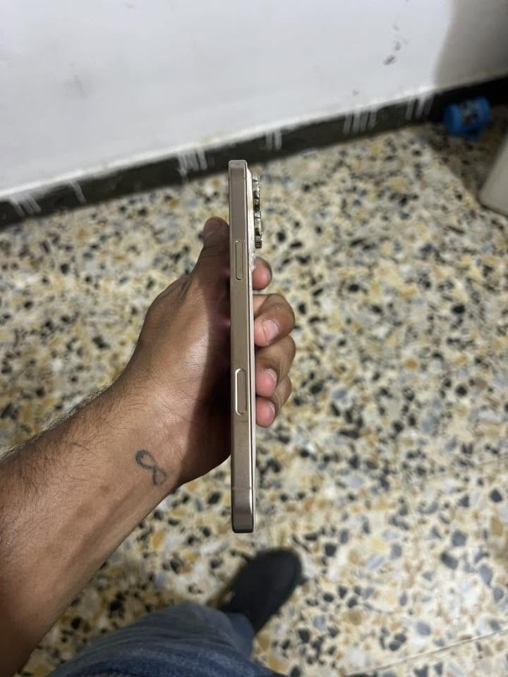 16بر ماكس 
ذاكره 265
ذاكره 256
شرق اوسط 
فقط ضهر مكسور 
مكاني بغداد الزعفرانيه 
سعره مليون او 75قفل


**إذا كنت صاحب هذا الإعلان وتريد حذفه لأي سبب، رجاءا أرسل رسالة إلى الدعم الفني**