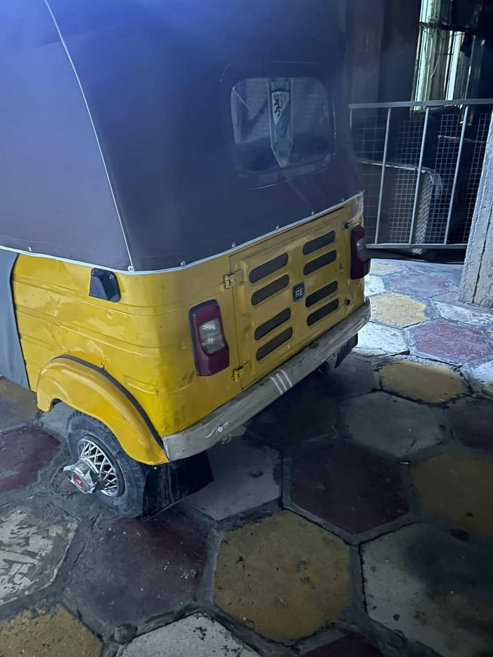 تكتك موديل 18 المكان الحسينيه الراشديه التفاصيل والسعر اتصل ع ***********
