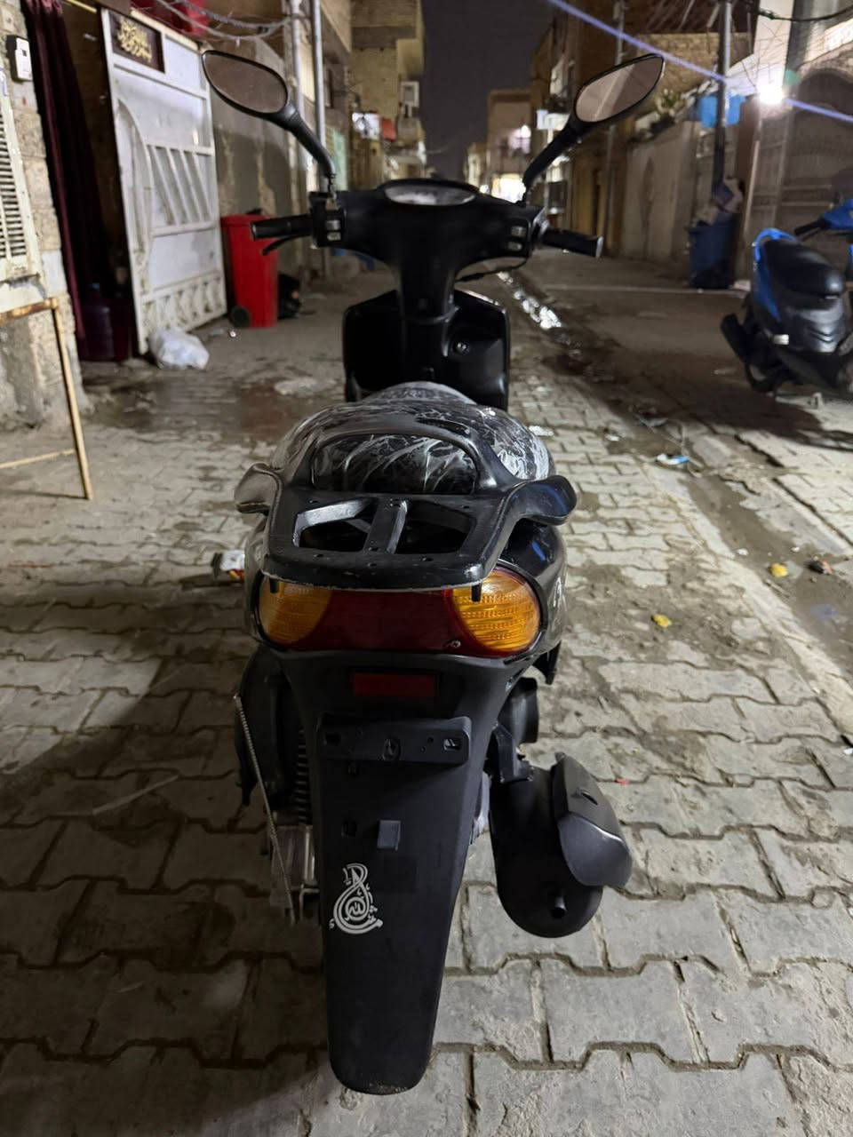 ‏﷽
سلام عليكم دراجه ماكس قجمة 120 سلف هندر محرك اخرس
 كهربائيات شغالة دراجه كاملة نقض جاملغ امامي فقط 
السعر300وبيهة مجال قليل حك الجية 
العنوان بغداد الشعله
 رصيد***********وتساب***********
