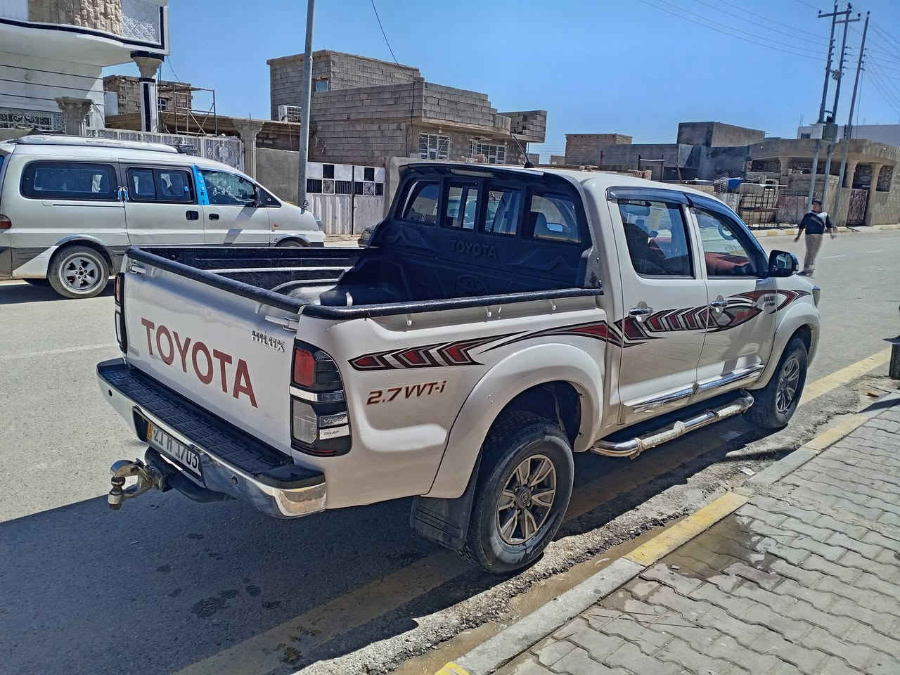 للبيع او مراوس على كيا من 2020 الى 2026 هايلوكس تيوتا 2014 كويتي فورويل مكفول كير اوتماتيك شاشه تحكم استيرن كامره اماميه  وكامره خلفيه ماشيه  206 محرك مفتوح شغل موصل شرط لاتنقيص ولا تبخير رقمها سلمانيه باسمي شرط التحويل مكاني حديثه بروانه الاستفسار ***********
