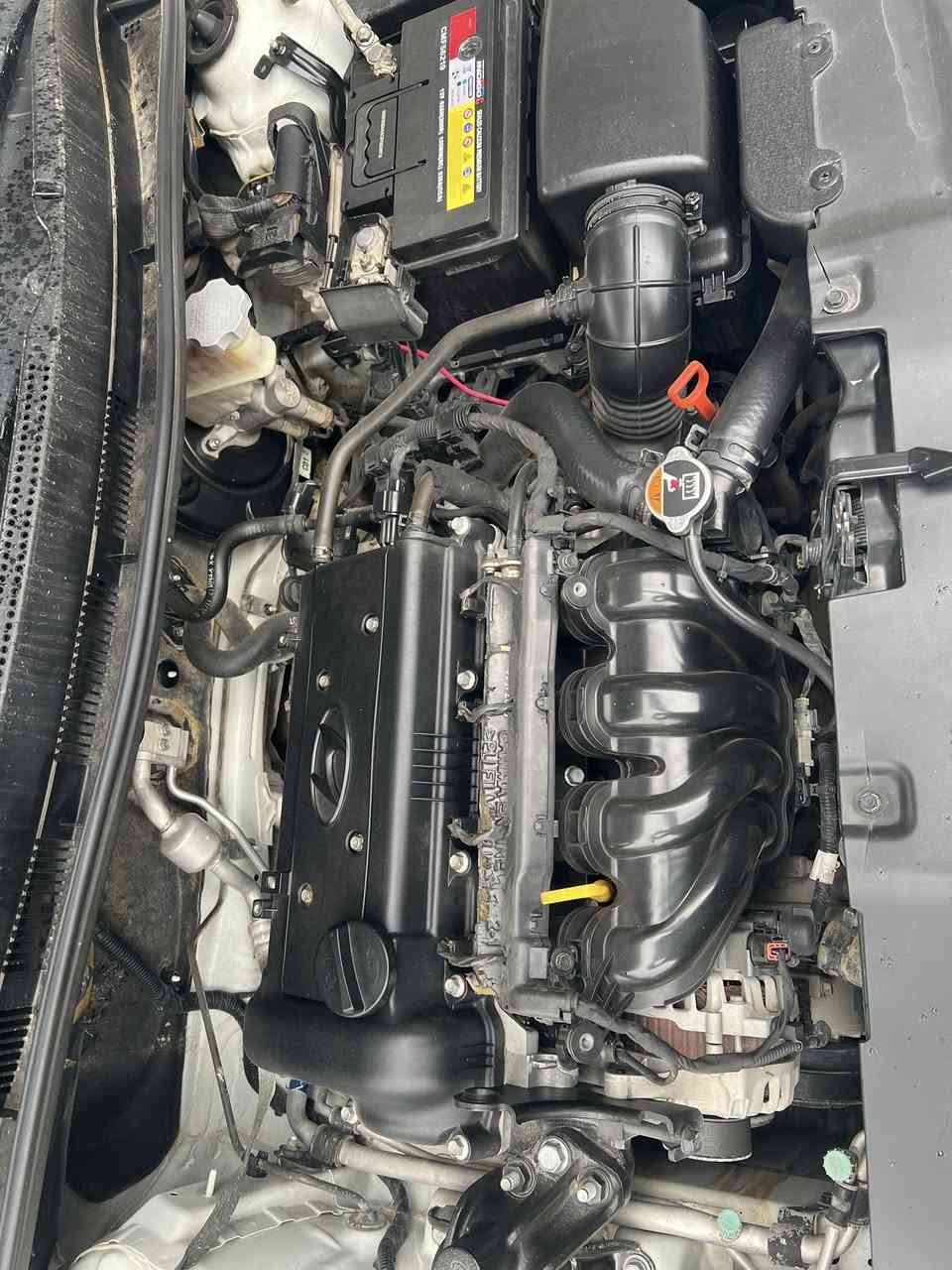 السلام عليكم
هونداي أكسنت خليجي ١٤
كفاله عدا السونار موضح 
ماشيه ١٨٠
محرك ١٦٠٠
سياره حلوه وجاهزه 
السعر ١٠٨
مكان خالديه 
***********
