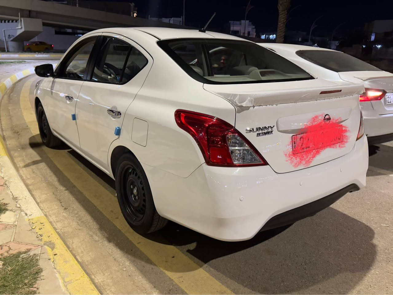 سلام عليكم 
نيسان صني للبيع موديل 2024
ماشي 45الف 
رقم أربيل سنوية كلها جديد 
بطاقه بانزين موجود 
4جام كهربائي 
تبريد خلفي 
كامرة حساسات خلفي 
مكفول من صبغ وحالوب فقط بيها تعديل بارد 10سم
محرك وگير  بشرط 
سعر 120بيها مجال 
عنوان كركوك
☎️ *********** كركوك, العراق
