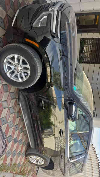 2025 ls
ماشيه ٨٠٠٠ اخت الزيرو 
مكان السياره بغداد 
***********
