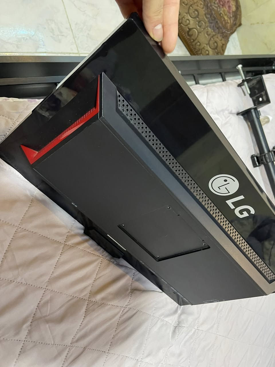 شاشه lg حجم 24  144hz fhd
سرعه استجابه بين ال 1-6 ms 
بنل tn
السعر ١١٠ وقابل للتفاوض 
توصيل موجود 
ادمن❤️


**إذا كنت صاحب هذا الإعلان وتريد حذفه لأي سبب، رجاءا أرسل رسالة إلى الدعم الفني**