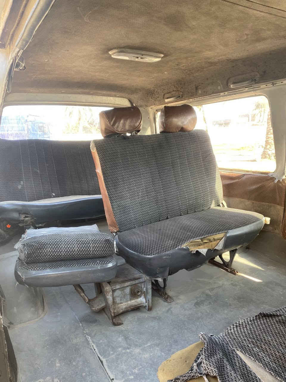 كيا بستا للبيع    سنوية نافذه ومكينه تنقيص تريد تحويل تريد بدون. مكاني ديالى ***********
