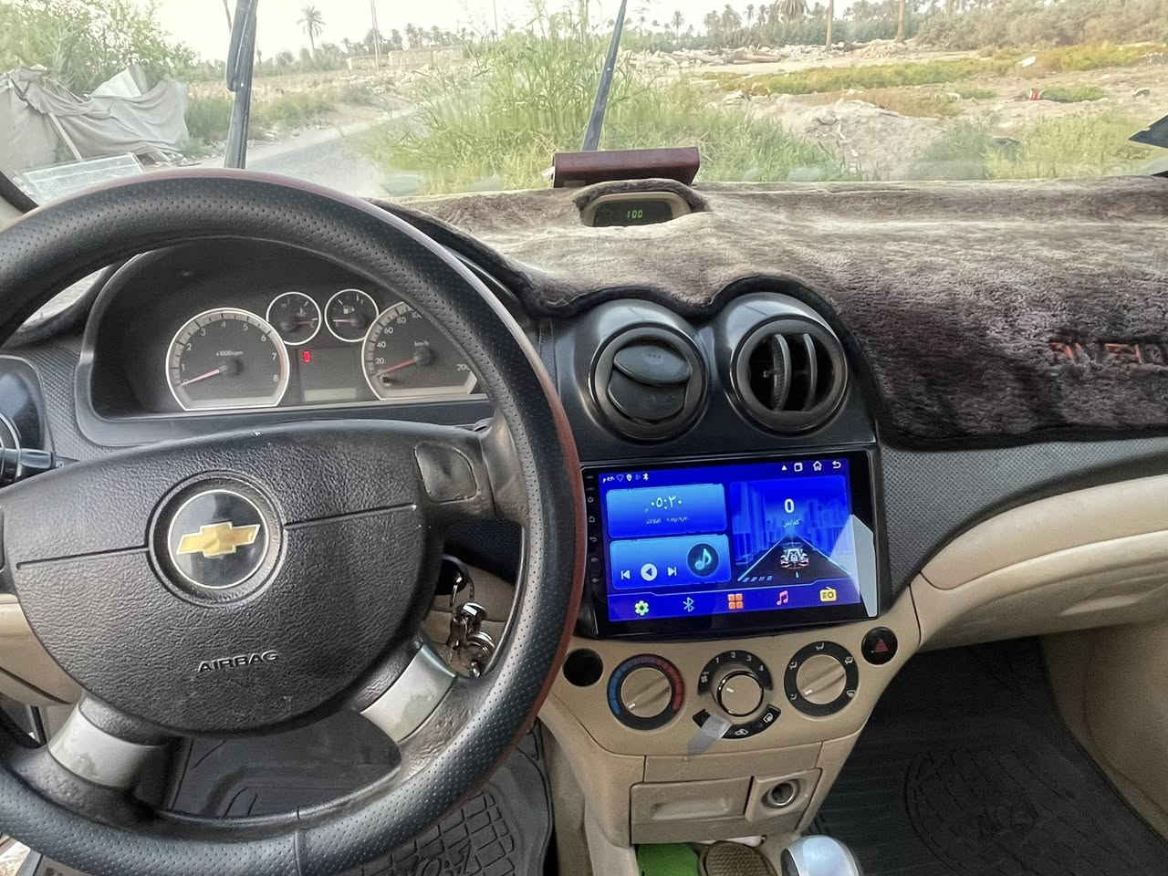 السلام عليكم افيو موديل 2010 محرك مفتوح 1400 كفالة مكينة وكير  مكفولة من الكصة والضربة القوية بيها صبغات بسيطه تبريد شغال شاشة جديدة تجي تفحص بيدك 

السعر 69 وبيها مجال 

رقم الهاتف ***********
