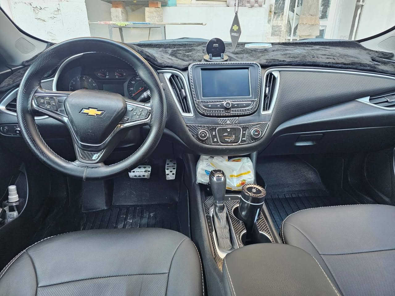 شوفليت.——ماليبو —— موديل 2018——🔸🔸
سيارة كلش جديد بدون اي نقص جاهز من كولشي سيارة
كير ATF مرغوب
موصفات🤫—تحكمات ——استيرن — جهتين

 ليد امامي ماشيه سيارة 200الف 

تثبيت السرعه كروز———— سياره كلش حلو جديد

—— شاشه —— ايباد —— حساس

 — كاميره —دواره—- بلتوث 

--سياره  بصمات 5 وياه جنطه —

كعيات —- دوشمه.  جديد— مسويه داخل لوك

كير —محرك — بشرط

تايرات — صدر امامي— صدر خلفي— دبلات 👍💯

كوله — جديد — كهربايات كوله —— جديد 🔚🔚

سياره —- اي نقص مابي

شواصي. —- بدون ——لغد. ——- شرط 

سعر(115)وبيه مجال بسيط

رقم تلفون ***********
(***********) مكان سيارة سامره
