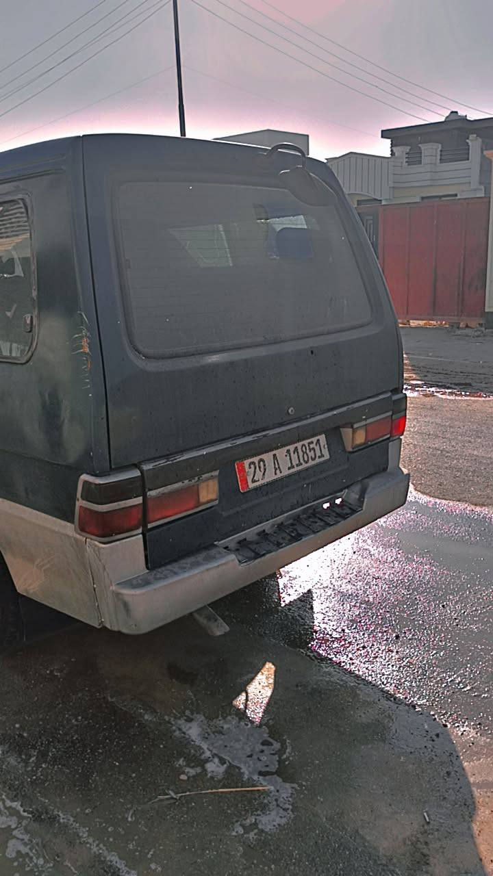 السلام عليكم كيا موديل 95 جديده ما ناقصها شيء مكان بغداد ***********
