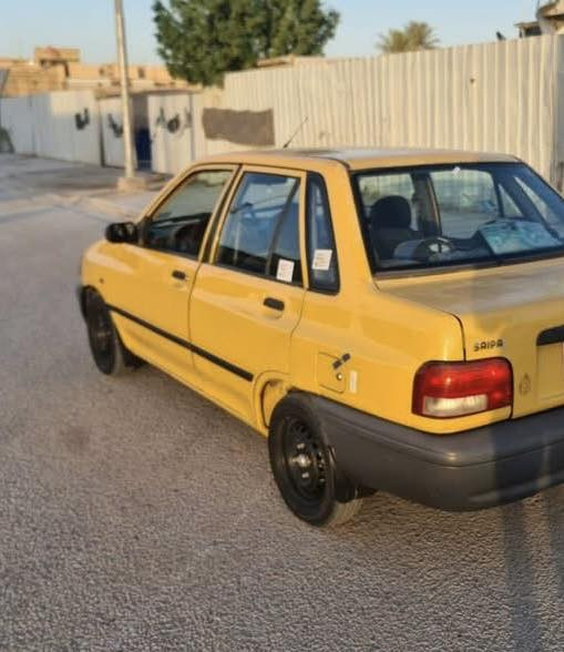 السلام عليكم
سايبه 2012 رقم بغداد انكليزي بأسمي بدون ضربه محرك وكير خير من الله بيها فقط الهلال الخلفي ثنينهن والكشر بي جراد قليل السعر 30 وبيها مجال واذا اكو مراوس بموديل 2015 

رقمي ***********
