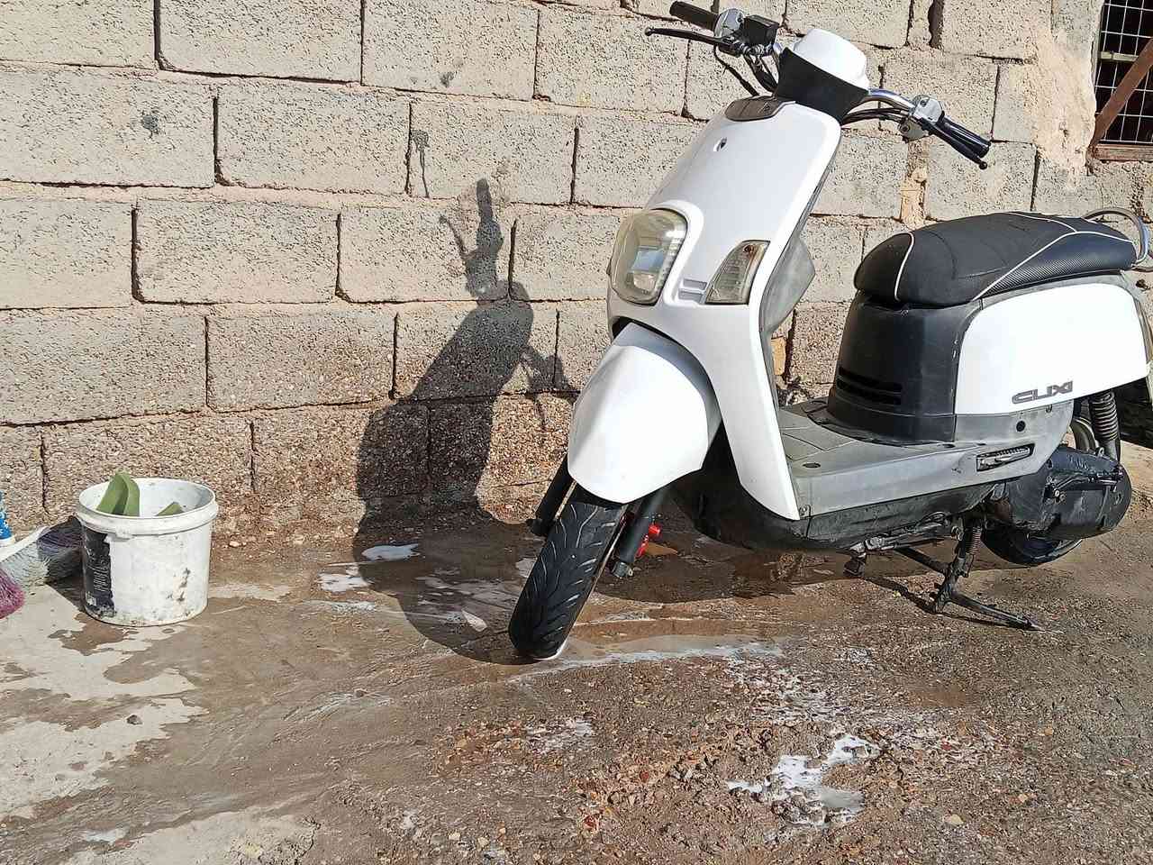 السلام عليكم  دراجه بوليس للبيع الدراجة  قبل يومين مجفته  الدراجه حلوه وناعمه ونظيفه نقصها باتري
السلام عليكم  دراجه بوليس للبيع الدراجة  قبل يومين مجفته  الدراجه حلوه وناعمه ونظيفه نقصها باتري
سعر 475بيها مجال  رقم *********** مكان الناصريه مدكز
