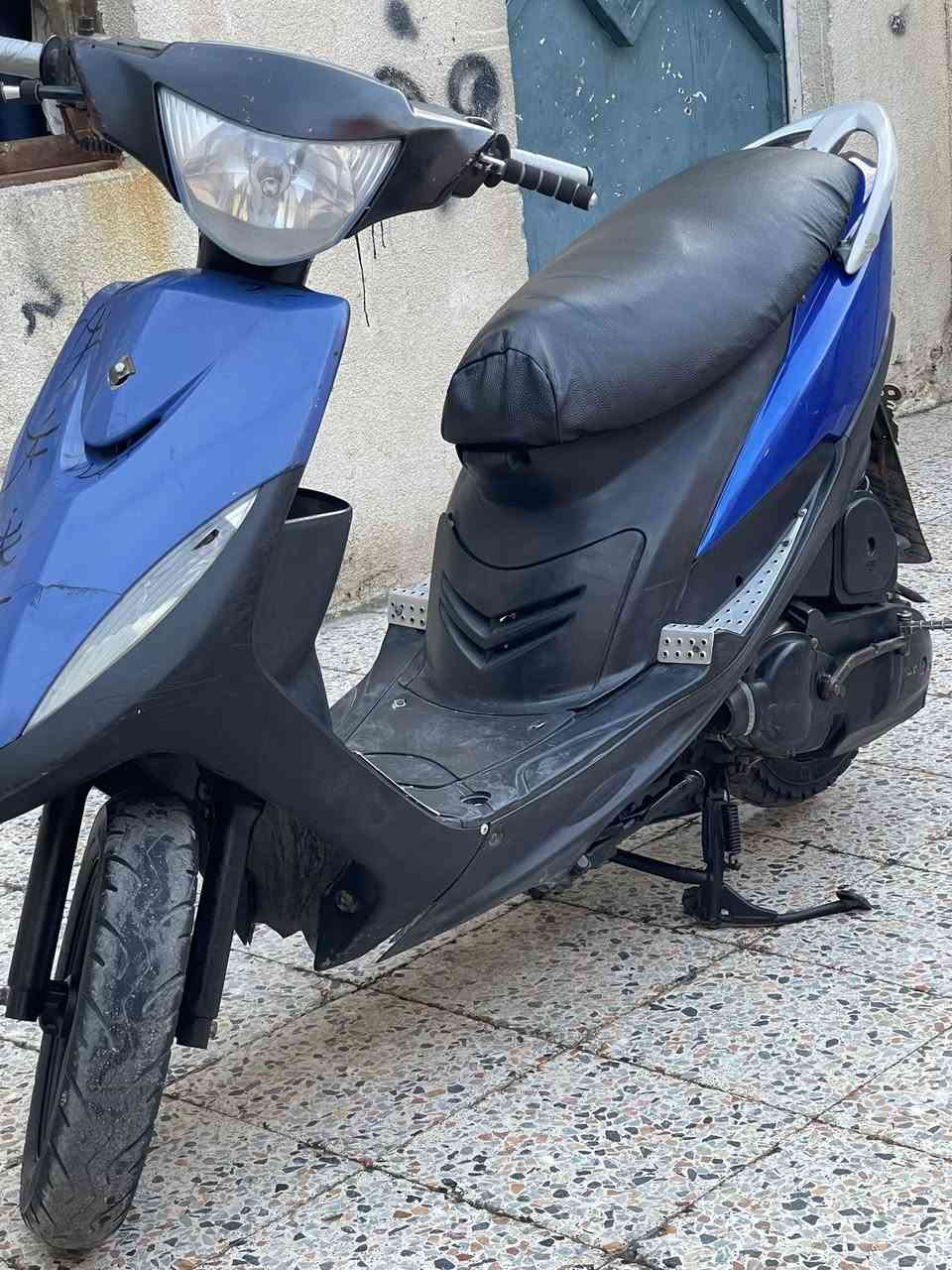 ‏سلام عليكم ماكس عدلة محرك ما مفتوح دراجة نظيفة السعر 750 دراجة كفراتها ملاك مكان بصره كهربائيات شغالة ***********￼
